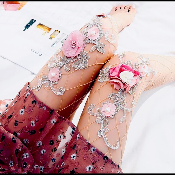 Embroidered Tights - Picture 1 of 3